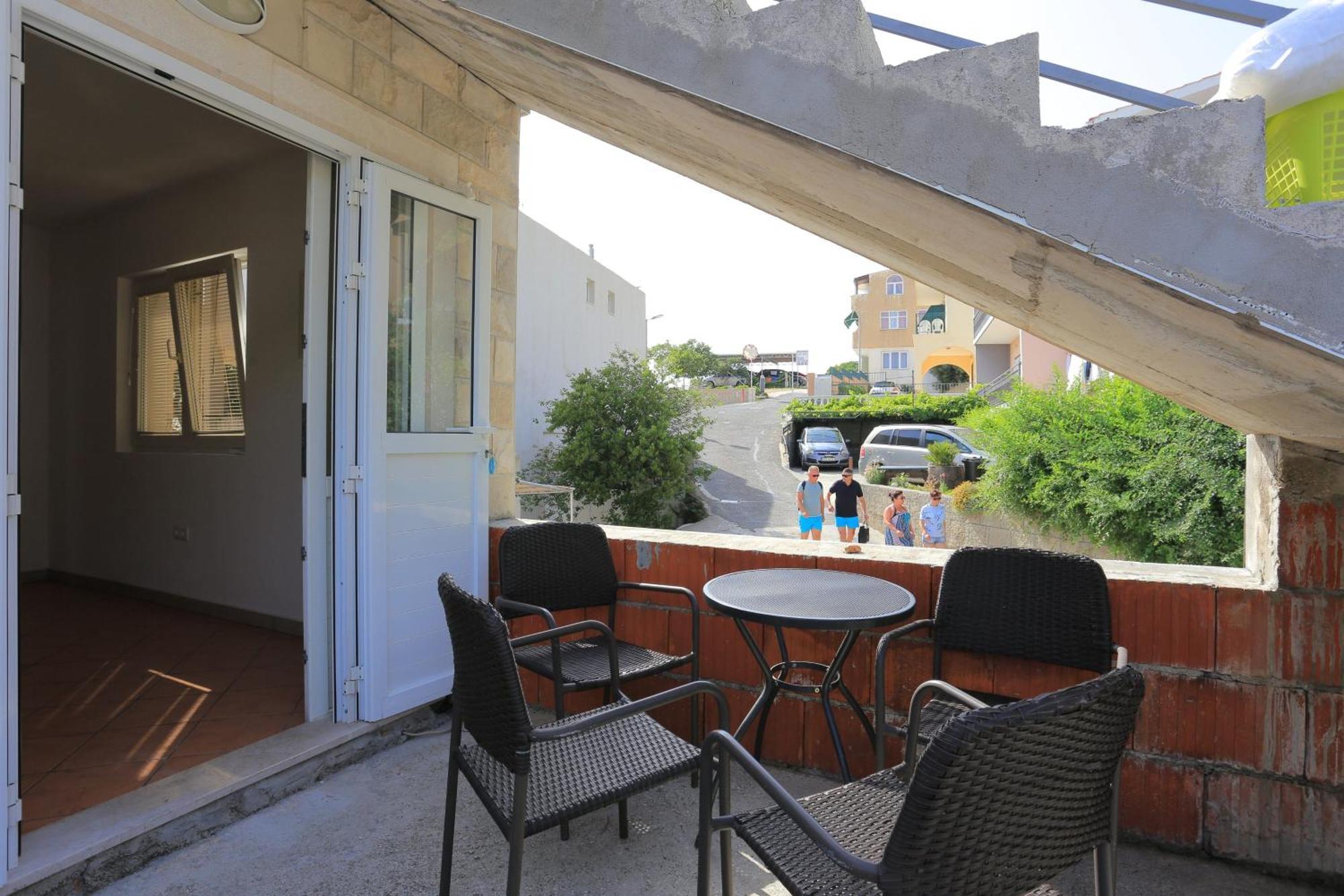 Apartments With A Parking Space Brela, Makarska - 789 Exterior photo