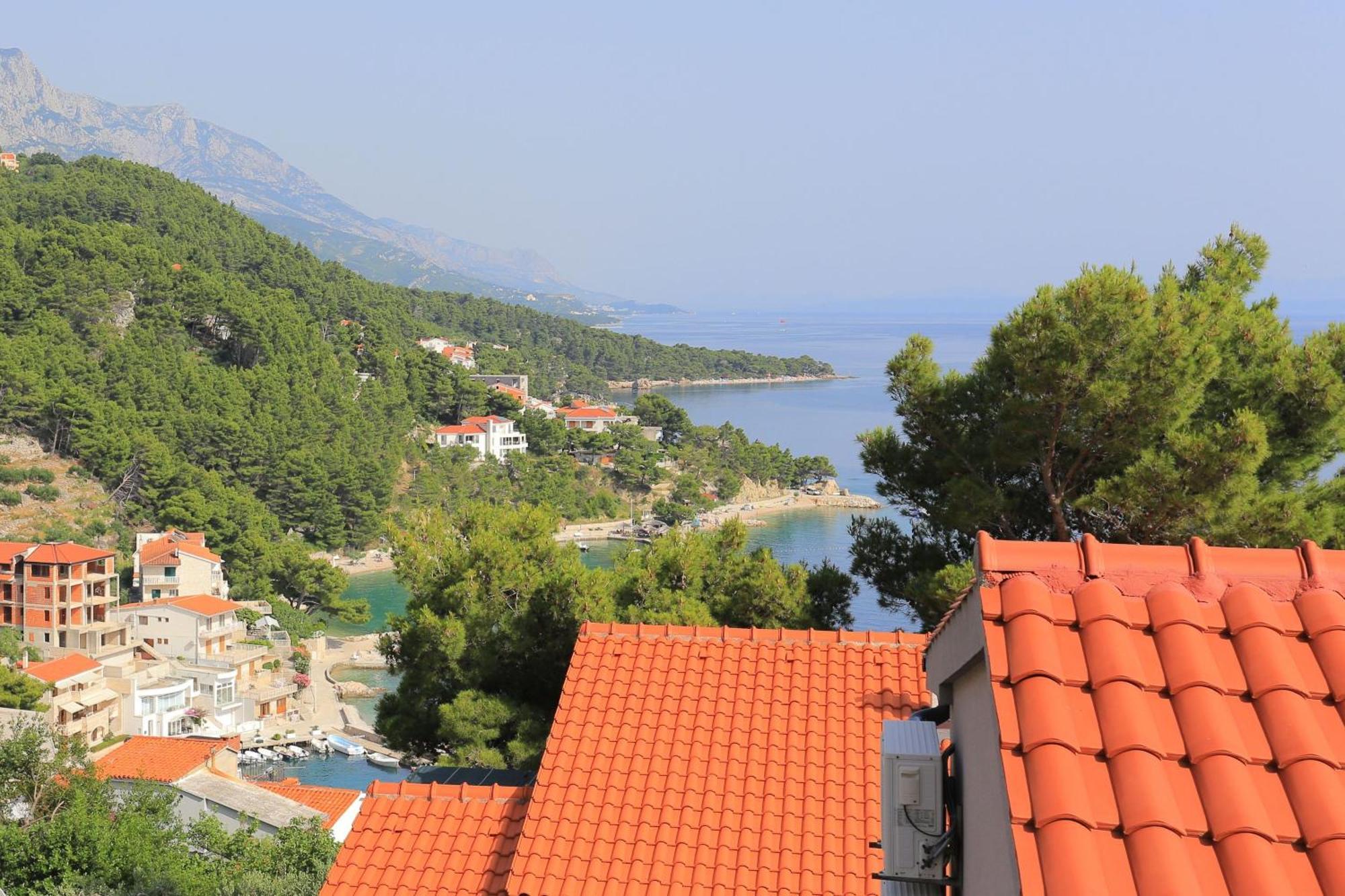 Apartments With A Parking Space Brela, Makarska - 789 Exterior photo